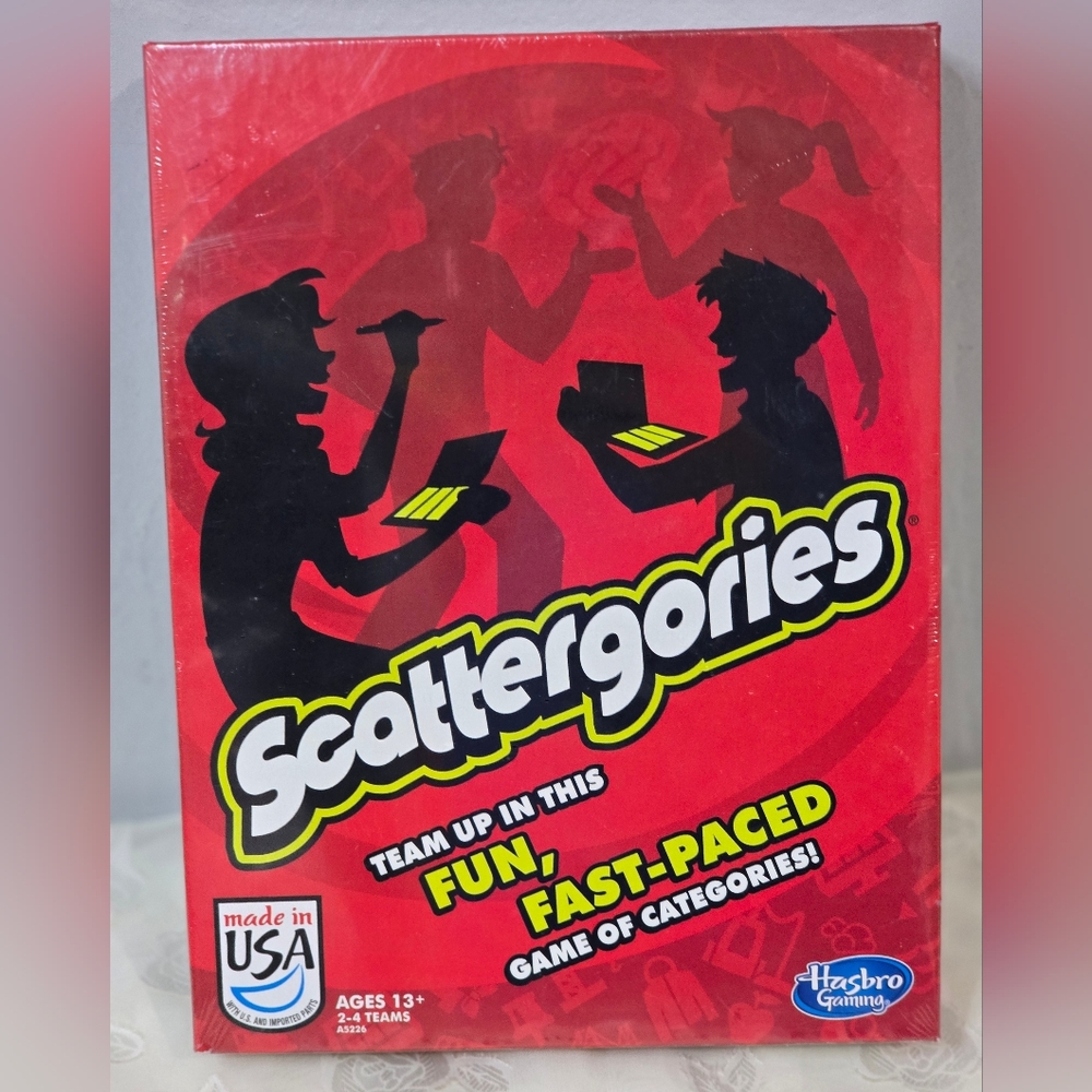 SCATTERGORIES Game 2013 Hasbro -- For Ages 13 & Up & 2-4 Teams -- New Sealed